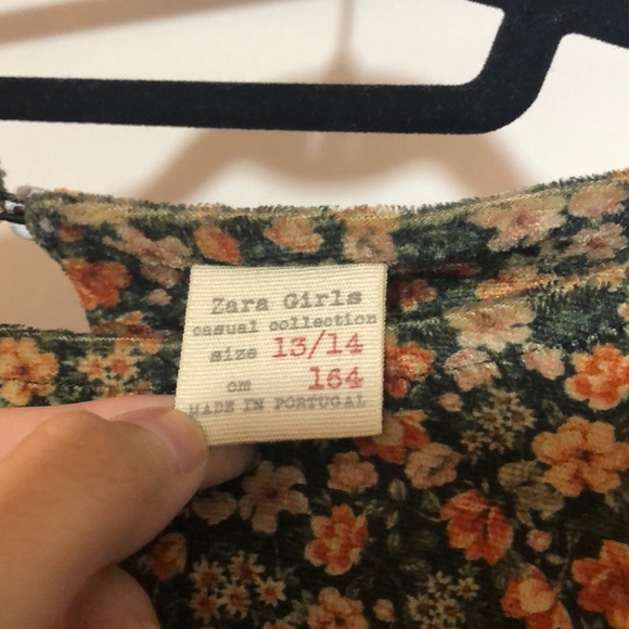 👛2/$12 Zara Girls Velvet Floral Dress - Picture 6 of 6